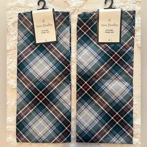 Vera Bradley Kitchen Towel Set of 2 • New w Tag